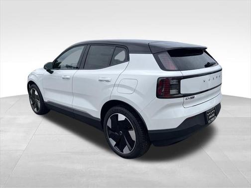 2025 Volvo EX30 Twin Motor Plus
