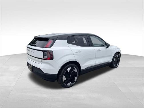 2025 Volvo EX30 Twin Motor Plus