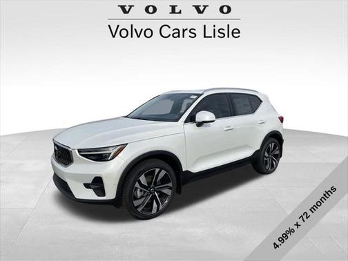 2025 Volvo XC40 Ultra Bright Theme