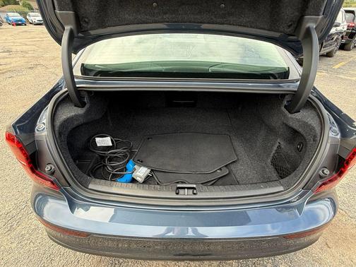 2020 Volvo S60 Hybrid T5