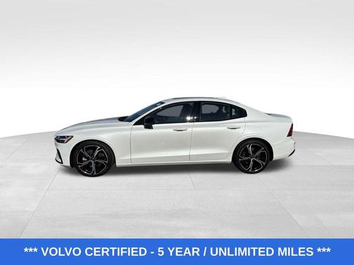 2024 Volvo S60 Ultimate
