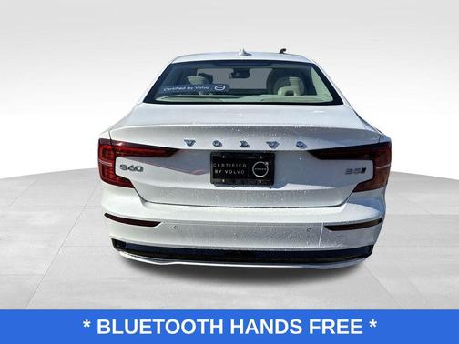 2024 Volvo S60 Ultimate