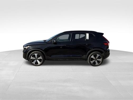 2023 Volvo XC40 Recharge Pure Electric Twin Plus