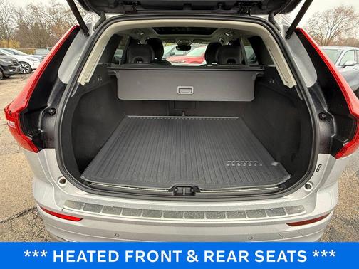 2023 Volvo XC60 B5 Plus Bright Theme