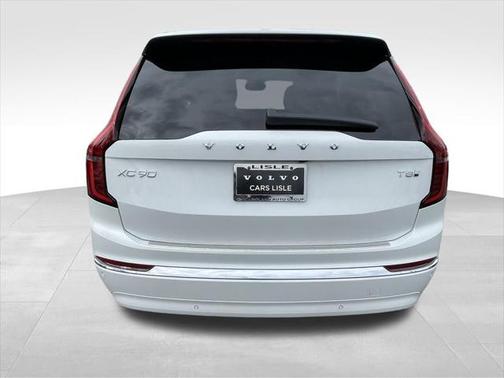 2025 Volvo XC90 Plug-In Hybrid T8 Plus