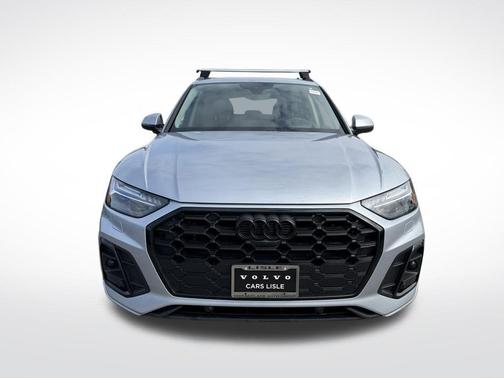 Silver Metallic 2022 Audi Q5 45 S line Prestige