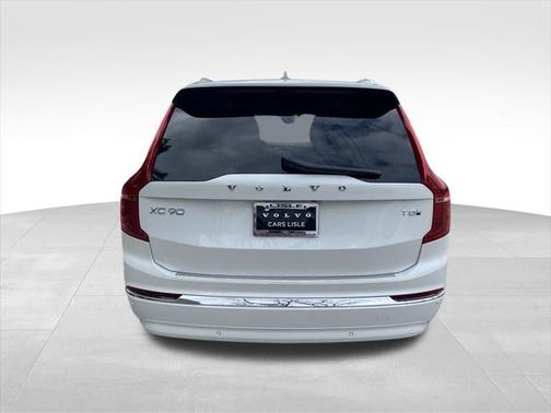 2025 Volvo XC90 Plug-In Hybrid T8 Ultra