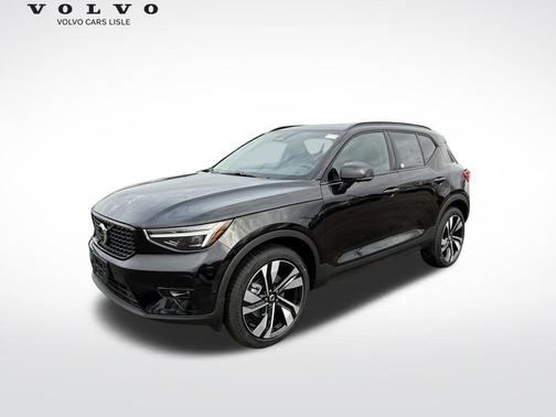 2026 Volvo XC40 B5 Ultra