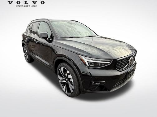 2026 Volvo XC40 B5 Ultra