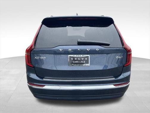 2025 Volvo XC90 B6 Plus 7-Seater