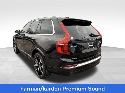 2023 Volvo XC90 B6 Plus 6-Seater