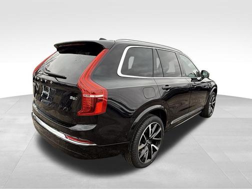 2023 Volvo XC90 B6 Plus 6-Seater