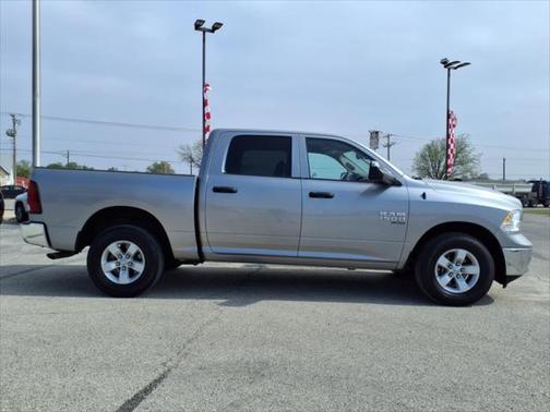 2023 RAM 1500 Classic SLT Crew Cab 4x4 57' Box