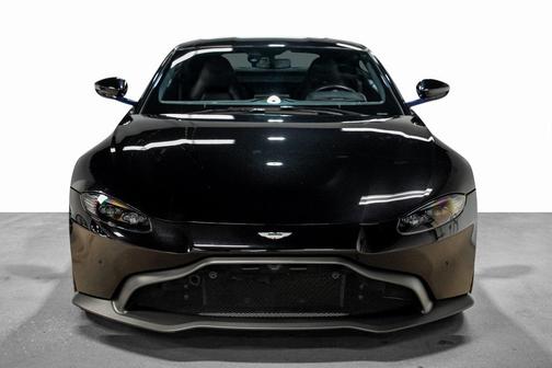2020 Aston Martin Vantage Base