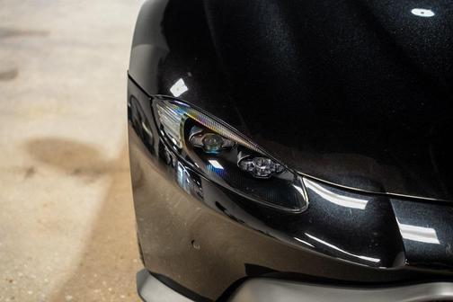 2020 Aston Martin Vantage Base