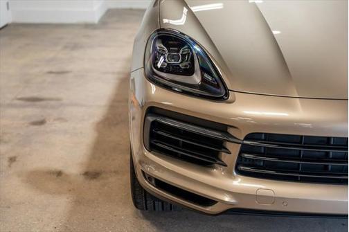 2019 Porsche Cayenne Base