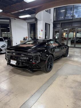 2019 Aston Martin DBS Superleggera