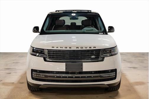 2024 Land Rover Range Rover P530 SE