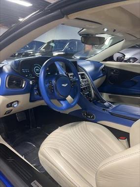 2019 Aston Martin DB11 Volante
