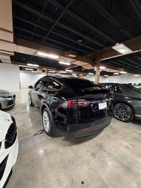 2021 Tesla Model X Performance