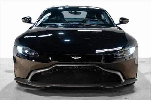 2019 Aston Martin Vantage Base