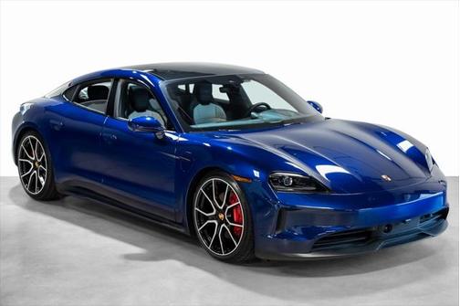 2025 Porsche Taycan 4S