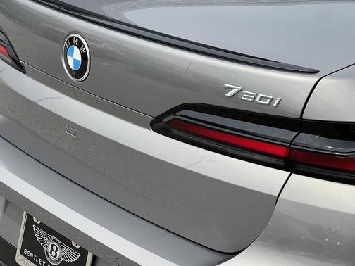 2023 BMW 760 i xDrive