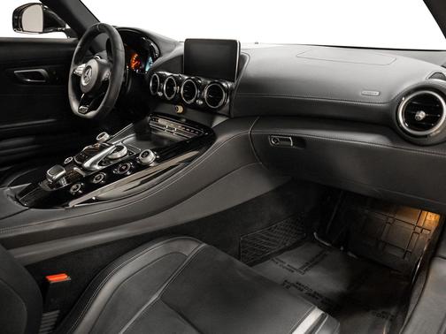 2019 Mercedes-Benz AMG GT R