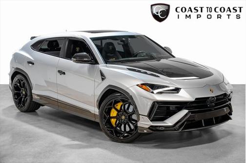 2024 Lamborghini Urus Performante