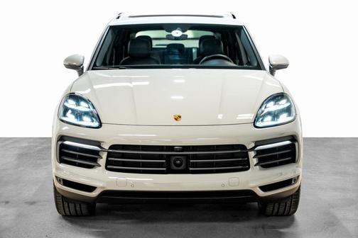 2022 Porsche Cayenne Platinum Edition