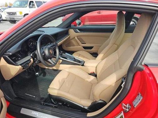 2023 Porsche 911 Carrera