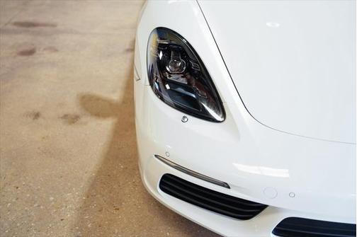 2024 Porsche 718 Cayman S