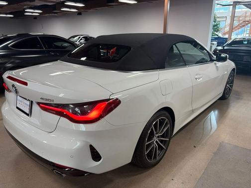 Alpine White 2024 BMW 430 i xDrive
