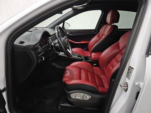 2021 Porsche Macan GTS