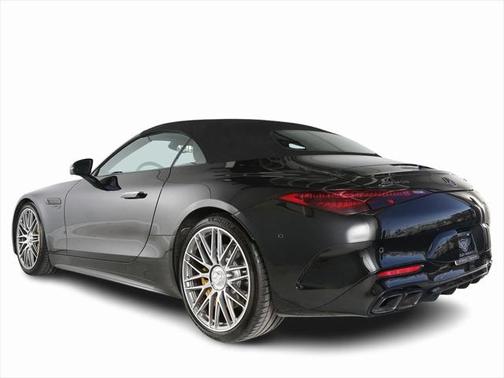 2022 Mercedes-Benz AMG SL 63 Base