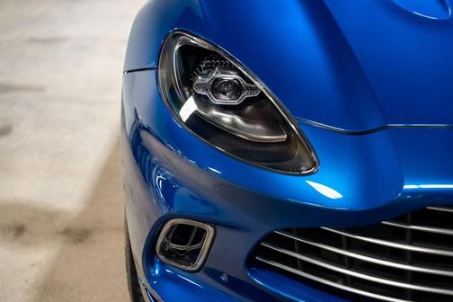 2022 Aston Martin DBX Base