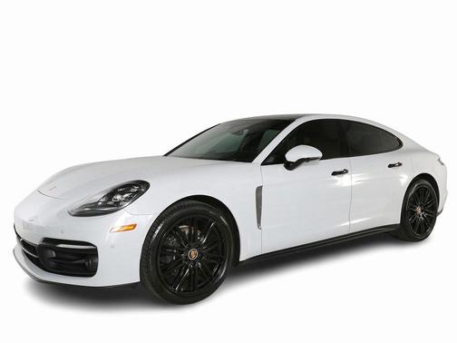 2023 Porsche Panamera 4 Platinum Edition