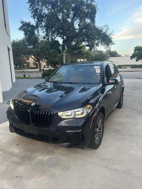 2023 BMW X5 M50i