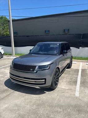 2023 Land Rover Range Rover P400 SE