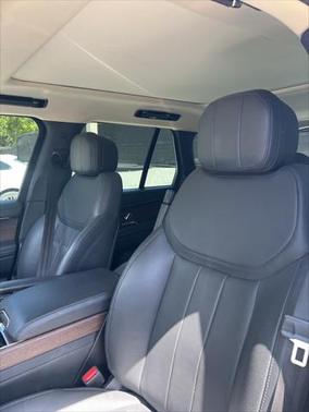 2023 Land Rover Range Rover P400 SE