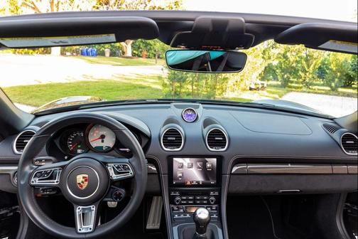 2024 Porsche 718 Boxster GTS 4.0