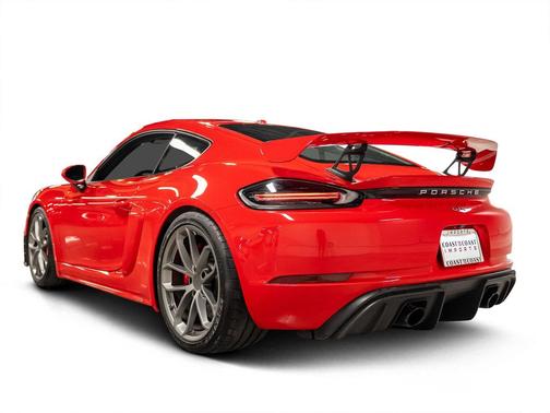 2023 Porsche 718 Cayman GT4