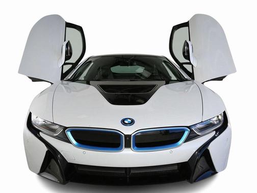 2014 BMW i8 Base