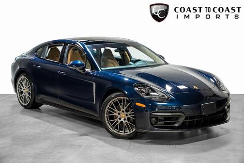 2023 Porsche Panamera 4 Platinum Edition