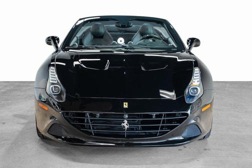 2016 Ferrari California T