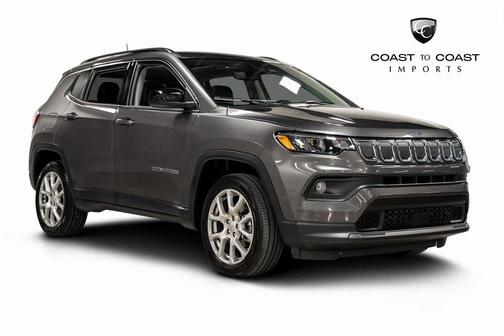 2022 Jeep Compass Latitude Lux