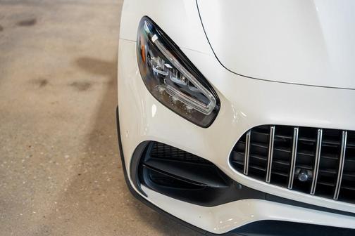 designo Diamond White 2020 Mercedes-Benz AMG GT Base