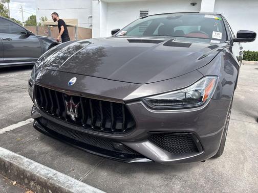 2022 Maserati Ghibli Modena