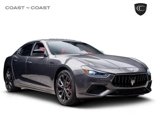 2022 Maserati Ghibli Modena