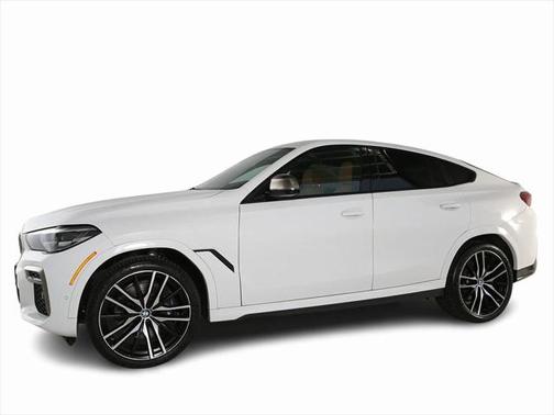 2023 BMW X6 M50i